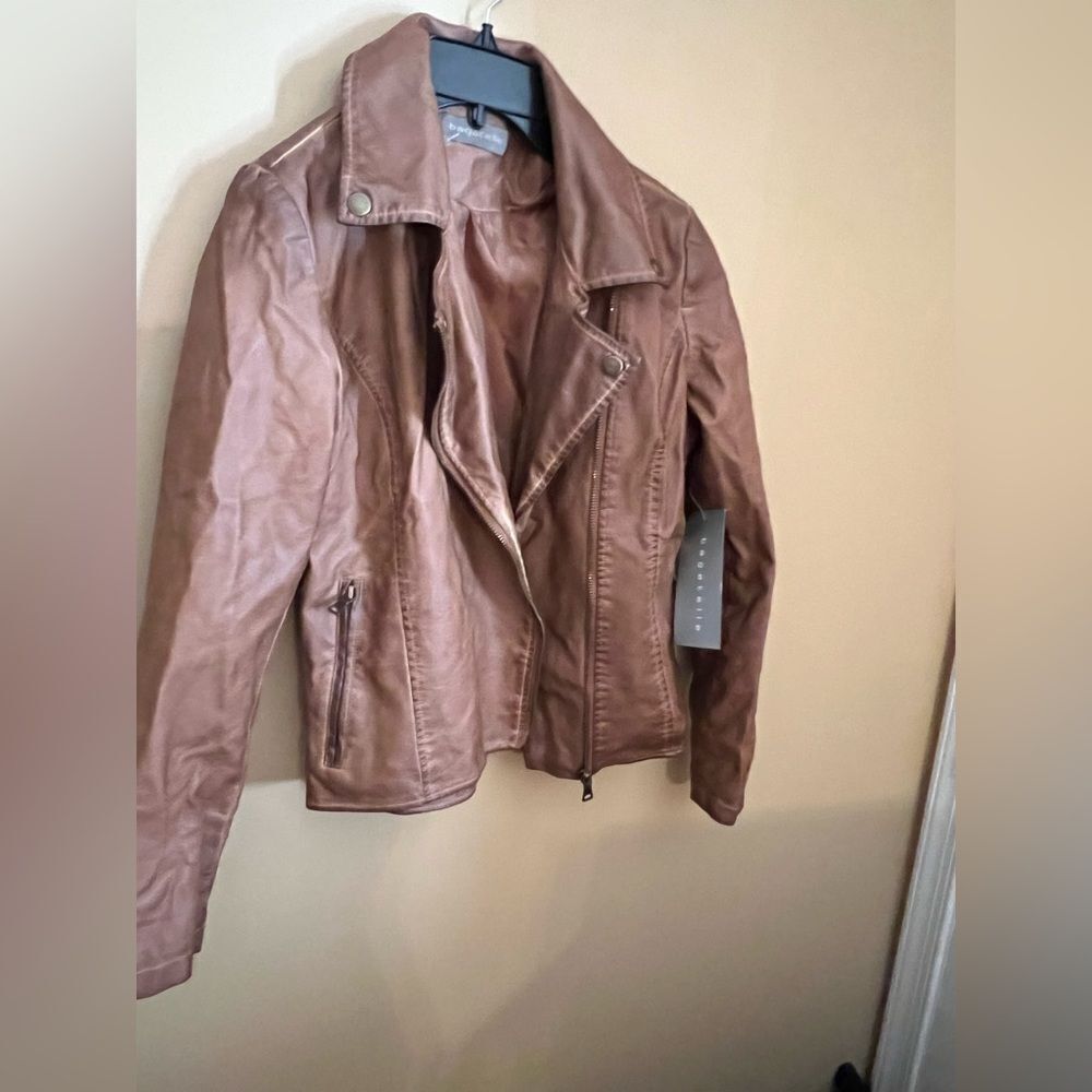 NWT bagatelle jacket m/l‎